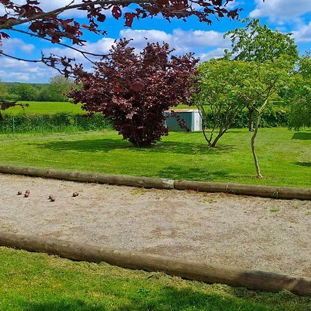 Gite De La Tuilerie Des Garandons Saint-Menoux Экстерьер фото